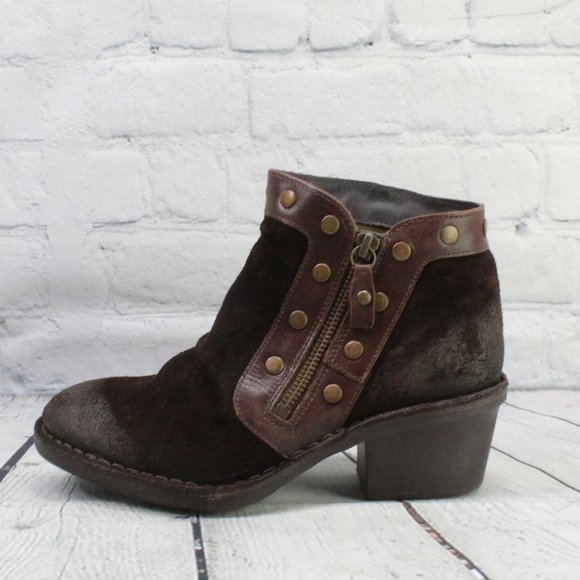 Fly London Shoes - FLY LONDON Leather Side-Zip Ankle Boots Size 37